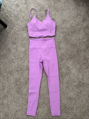 Athleta Lavender Ribbed High-Waist Legging and V-Neck Bra Set